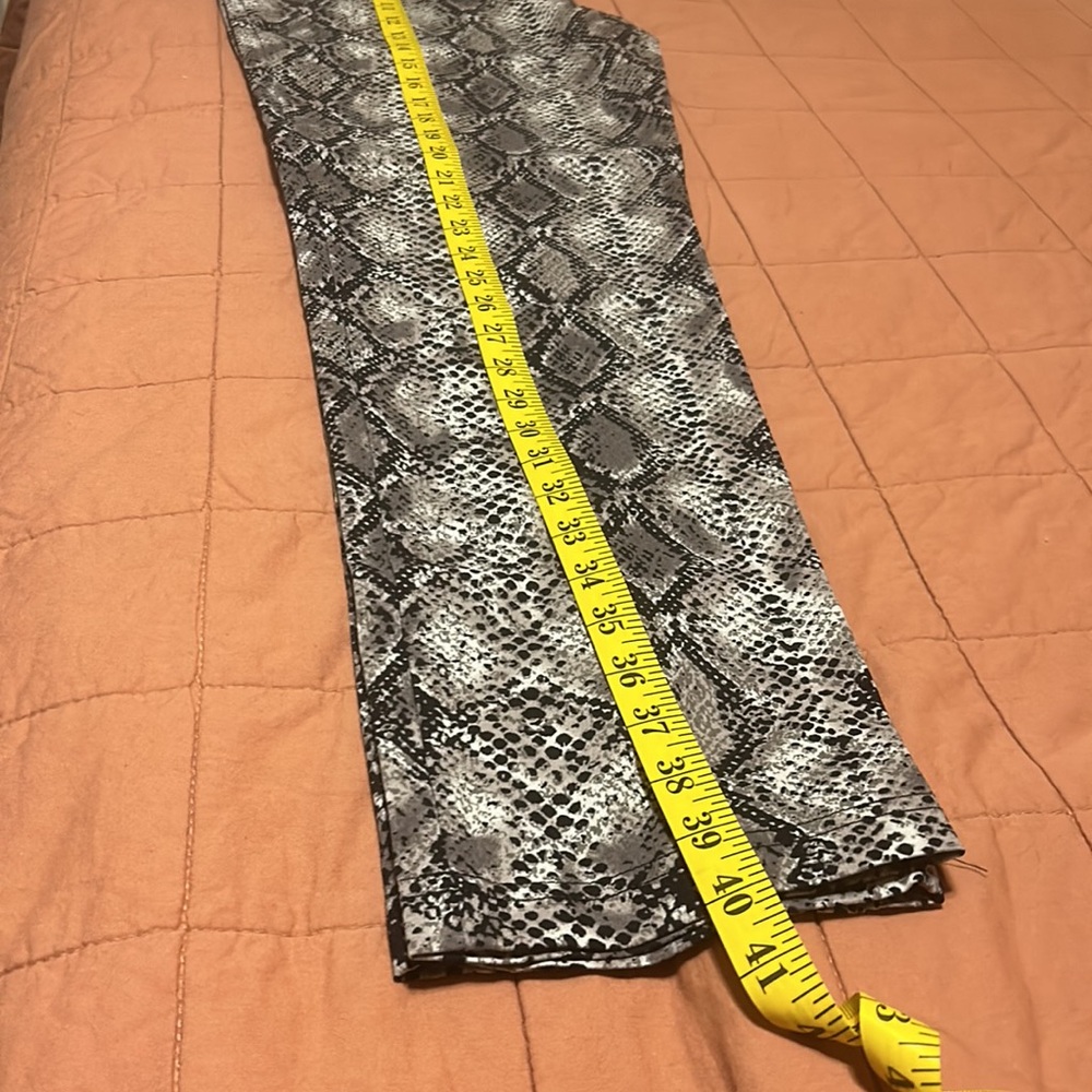 Joseph Ribkoff pants - Picture 5 of 6